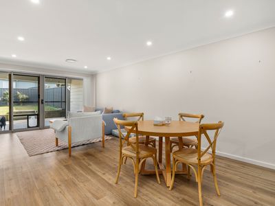 16B Bexhill Avenue, Sussex Inlet