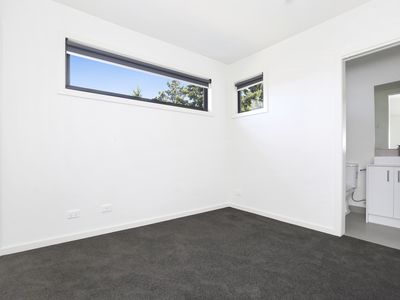 4/5 Bristol Road, Pascoe Vale