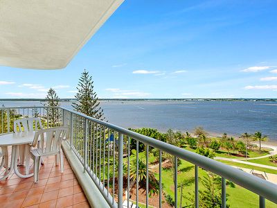 907 / 182 Marine Parade, Labrador