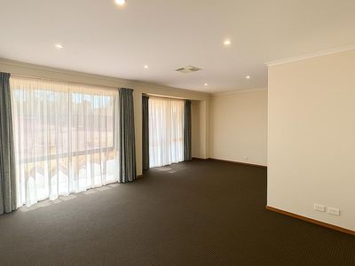 25 Ansell Crescent, Shepparton