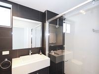 7 / 9 Mayhew Street, Sherwood