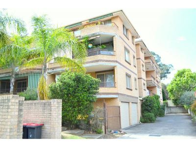 10 / 90-92 Nsw, Bankstown
