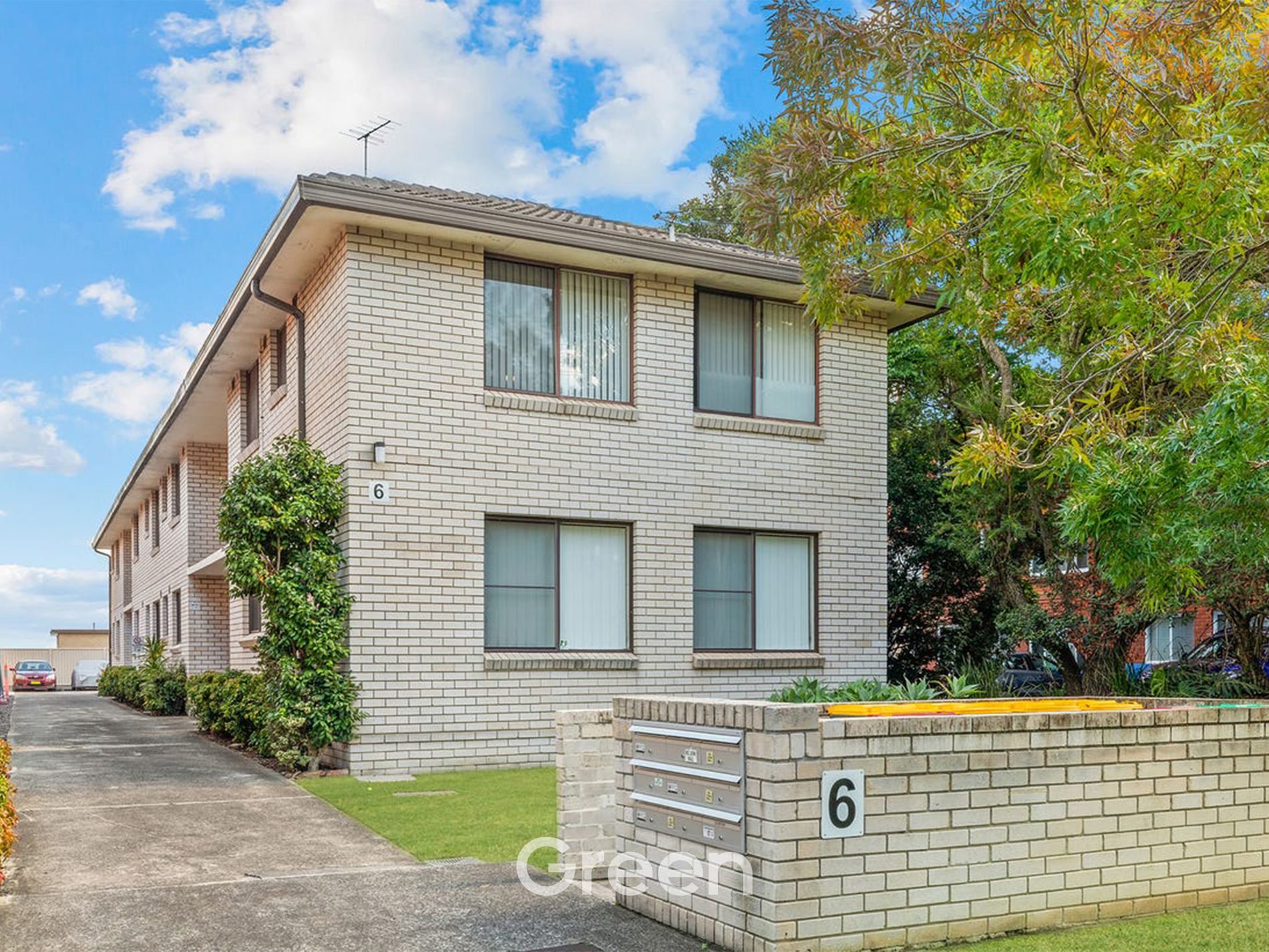 3 / 6 Bank Street, Meadowbank