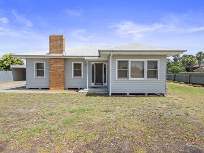 16 McNamara Street, Finley