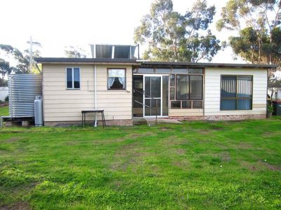 5A Calder Highway, Inglewood