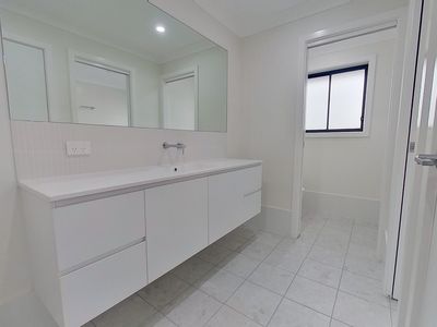 6 Molonglo Crescent, Dubbo
