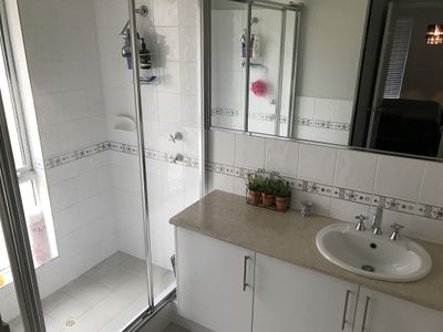 24 Pexton Drive, South Guildford