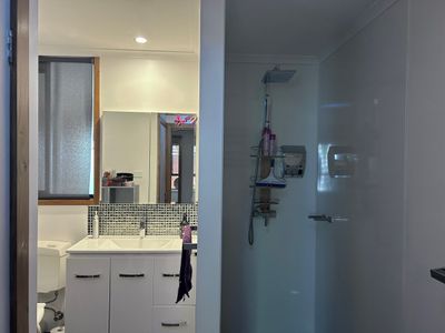 94 Lakeside Avenue, Mount Beauty