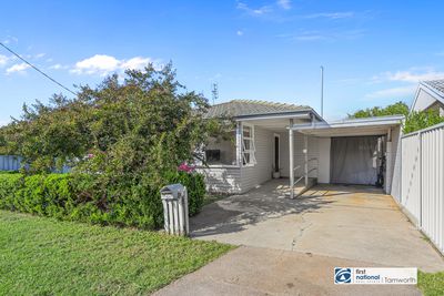 8 Larool Street, Tamworth