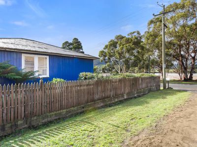 44 Lymington Road, Cygnet