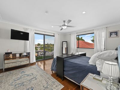 113 Trouts Road, Stafford Heights