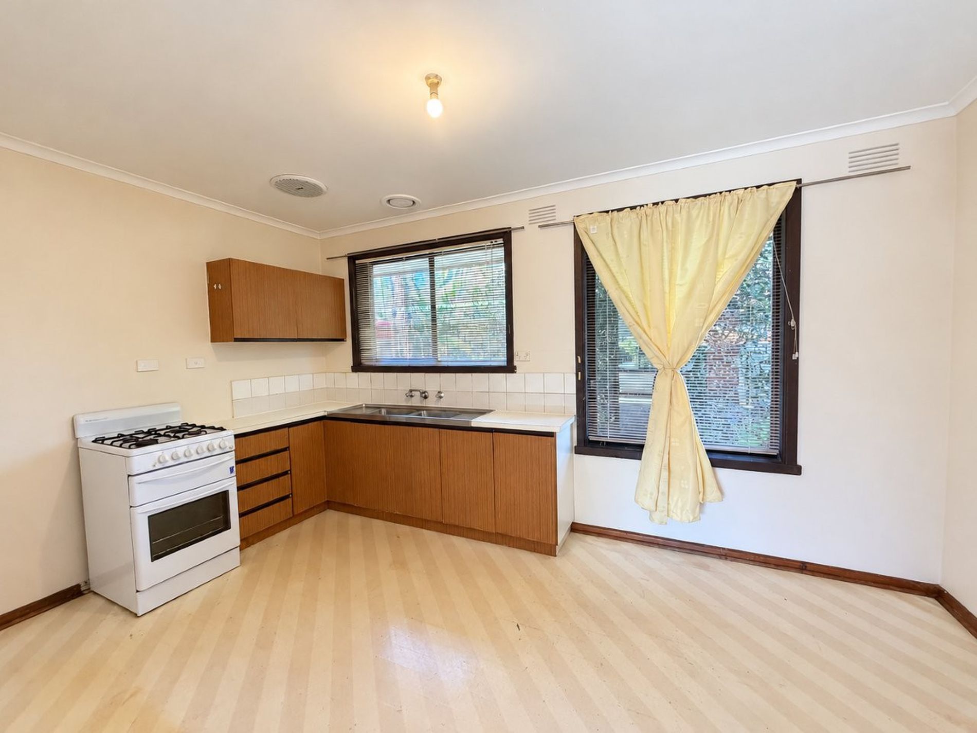 4 / 13 Lewis Street, Kingsville