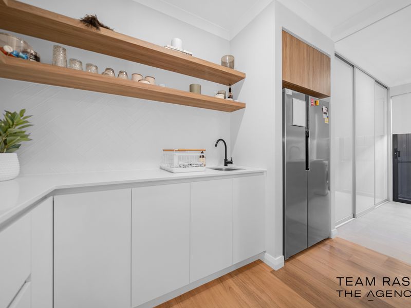 20 Navarra Way, Caversham