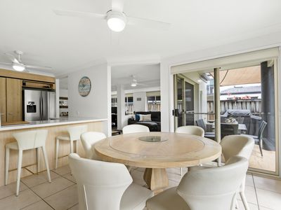 71 / 88-98 Limetree Parade, Runaway Bay