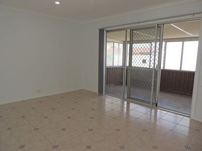 10 Hokesfern Street, Morley