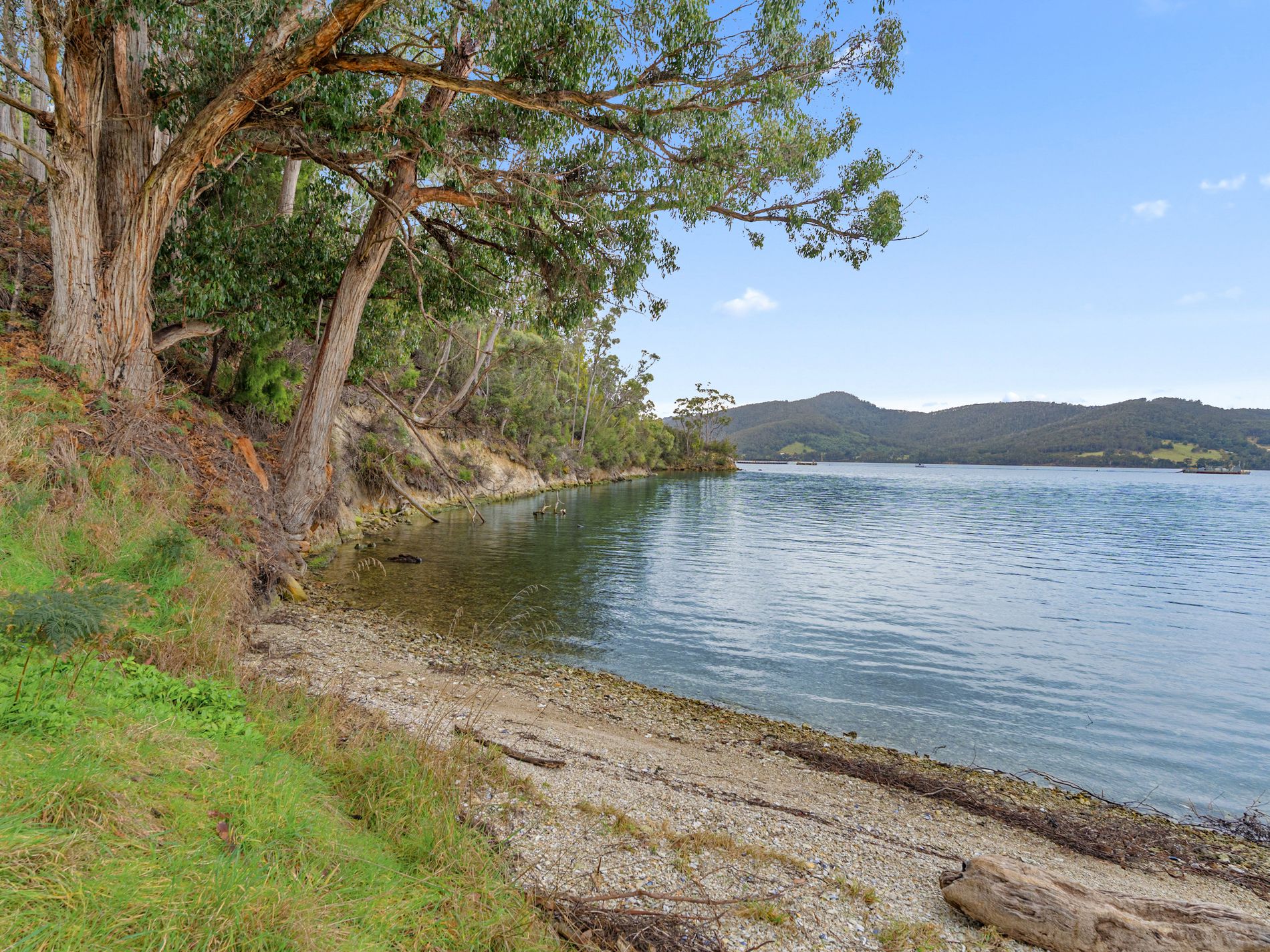73 Esperance Coast Road, Surges Bay