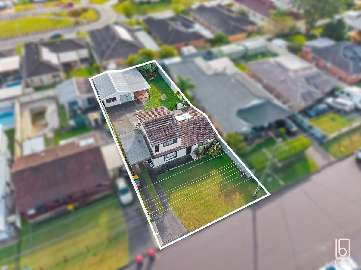 58 McKellar Boulevard, Blue Haven
