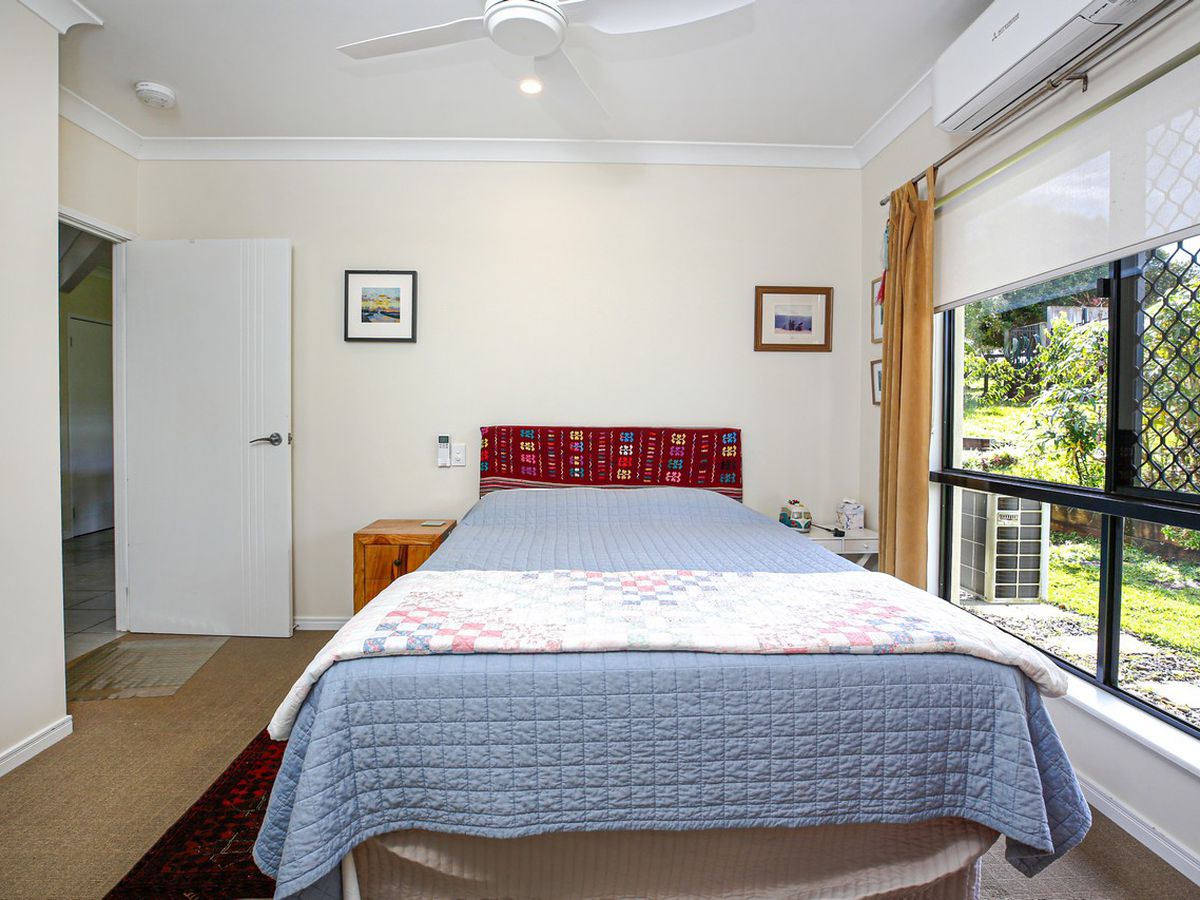 18 Barrine Road, Yungaburra