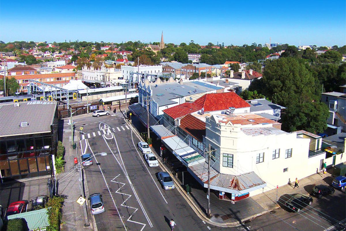 8 Sloane Street, Summer Hill