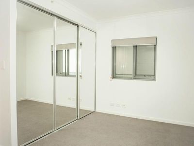 Unit 10 / 33 Newcastle Street, Perth