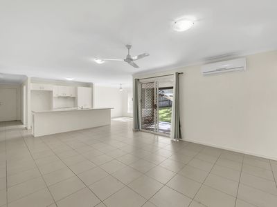 3 Pro Hart Close, Brassall
