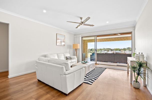 43 Holloways Ridge, Secret Harbour