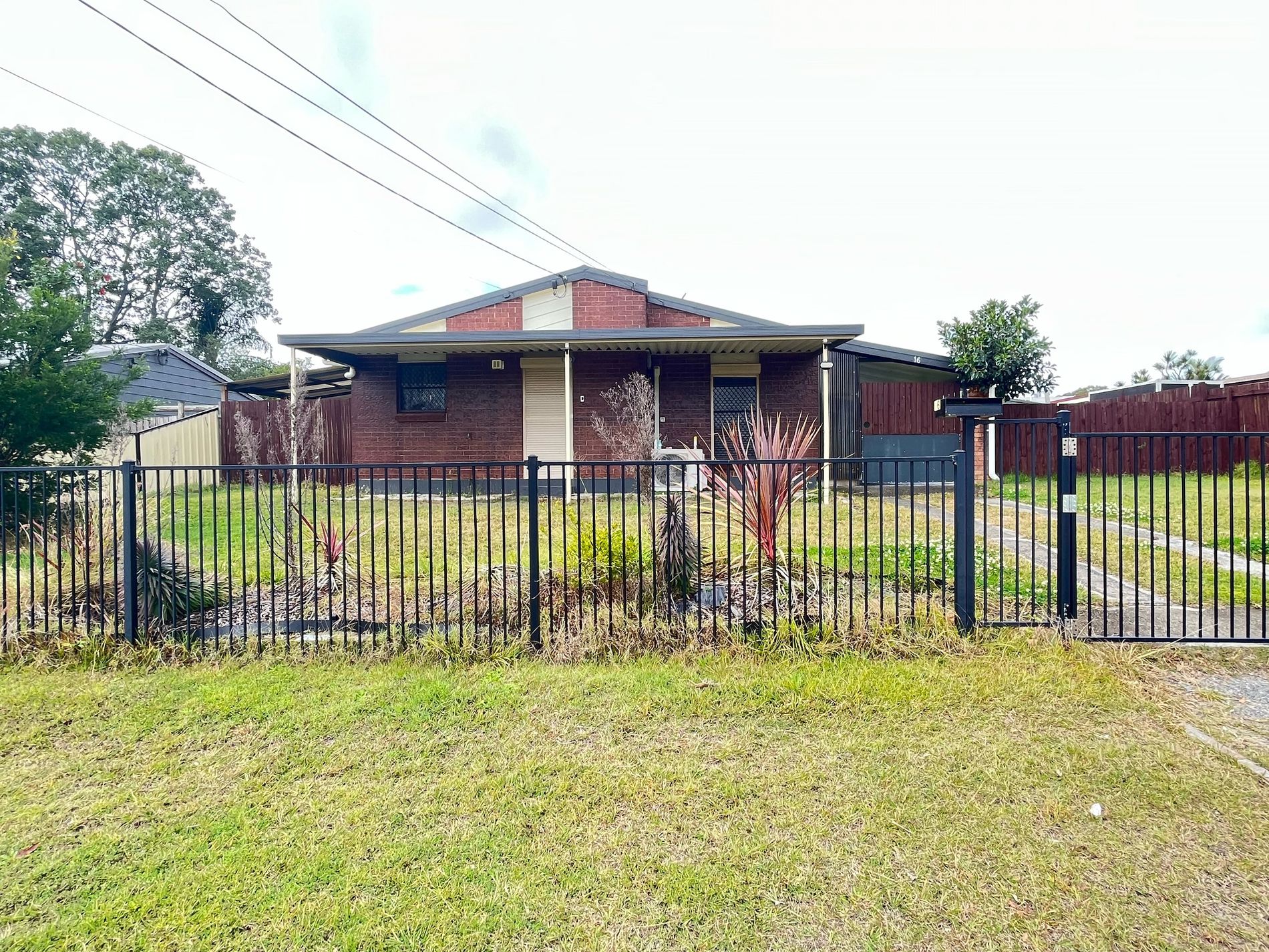 16 Overton Court Crestmead AKN 16 Overton Court Crestmead AKN