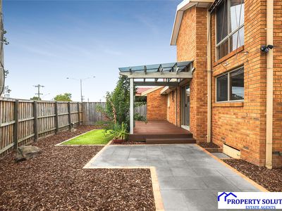 9 / 1 Serpells Road, Templestowe