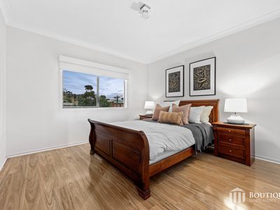 220A Outlook Drive, Dandenong North