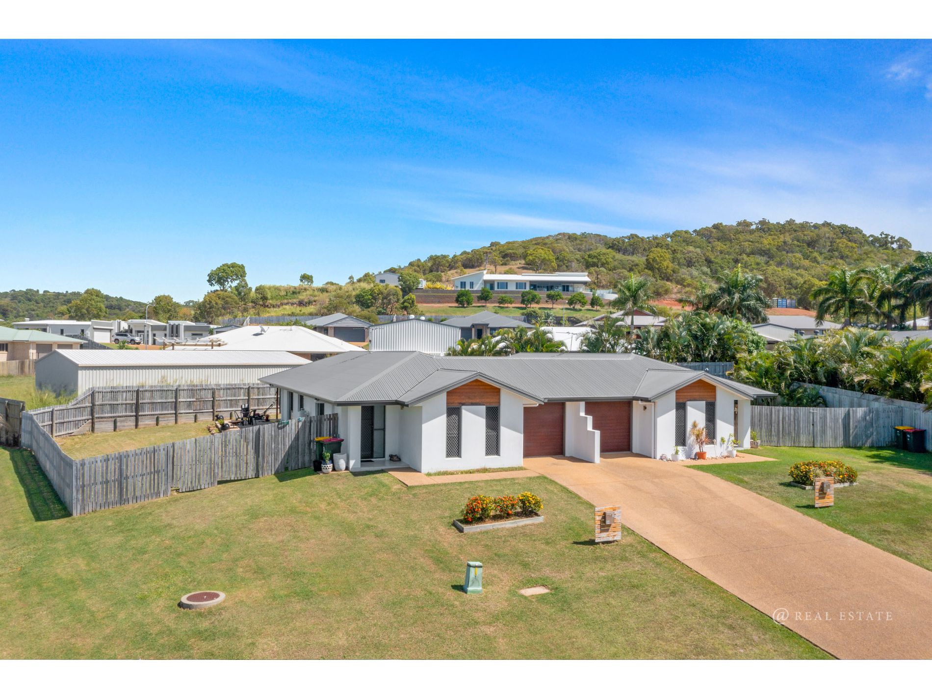 2 / 24 Constellation Drive, Rosslyn Real Estate