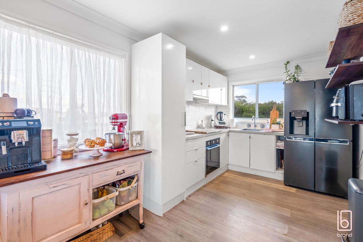 8 Georgina Avenue, Gorokan