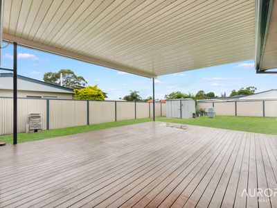 24 Kelvin Street, Woodridge