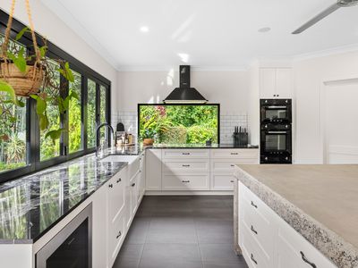 42-44 Osprey Close, Bayview Heights