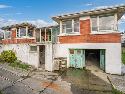 92 Waimea Avenue, Calton Hill