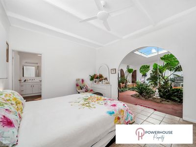 36 Maud Street, Flying Fish Point