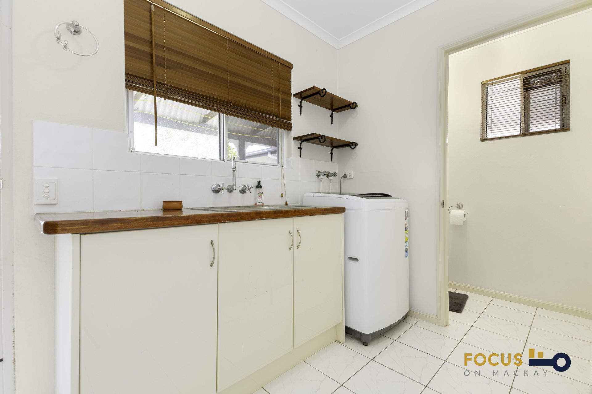 14 Outlook Crescent, Mount Pleasant