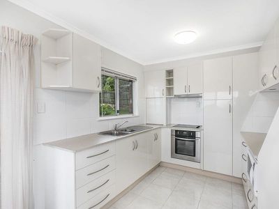 8 Cynthia Crescent, Springwood