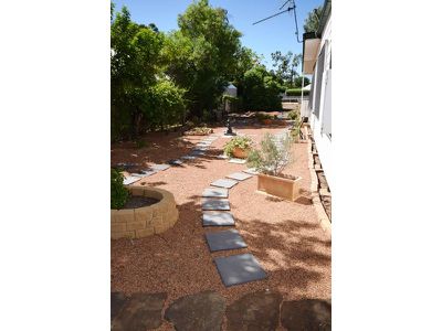 76 Cassowary Street, Longreach