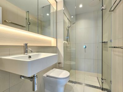 1103 / 628 Flinders Street, Docklands