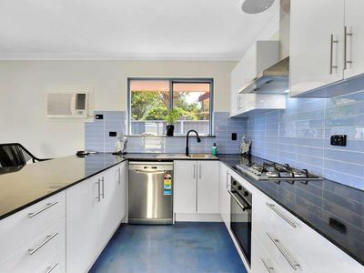 14 Waratah Drive, Camillo