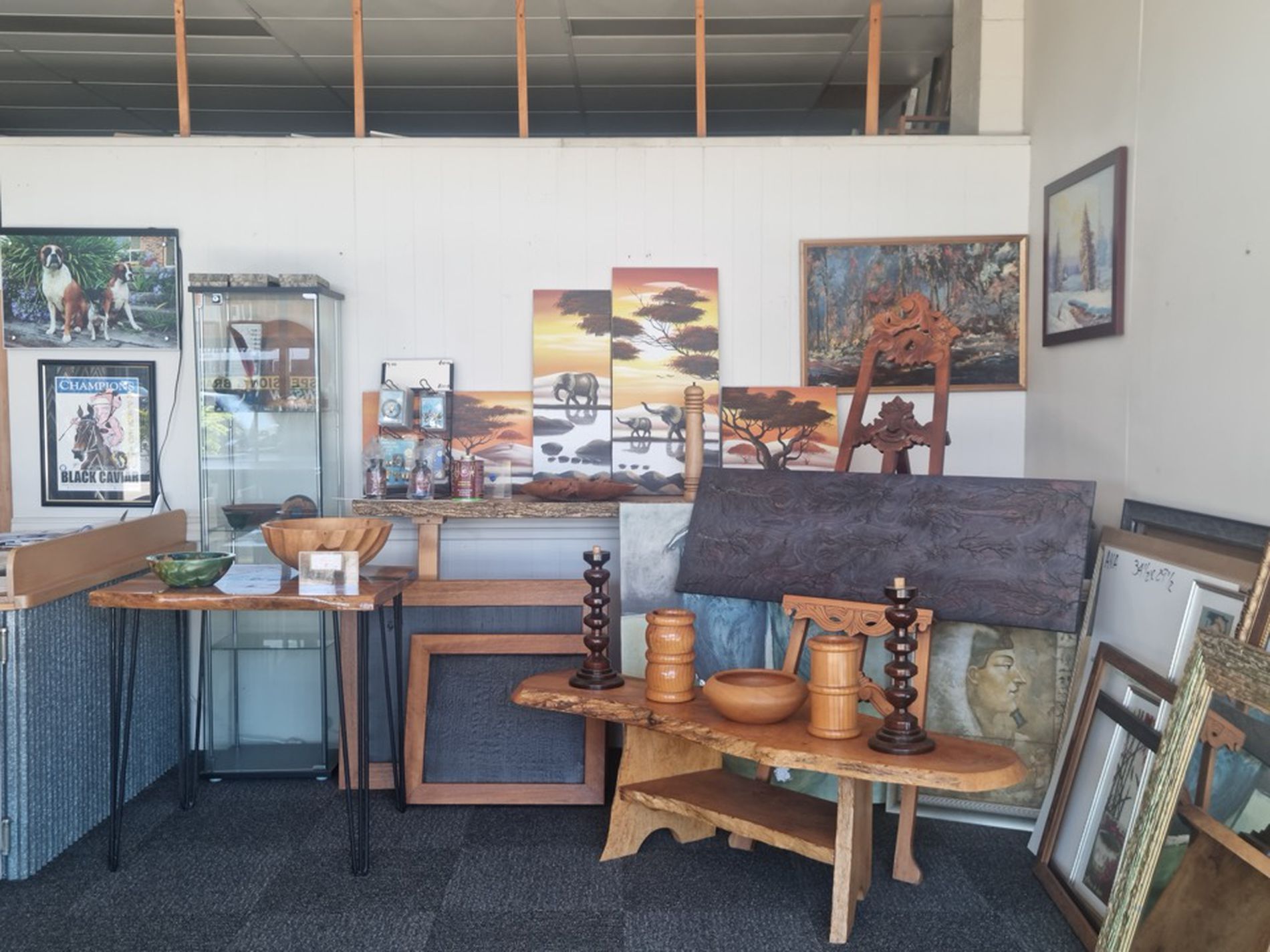 Logan Picture Framing