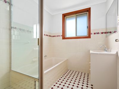 4 / 54 Pur Pur Avenue, Lake Illawarra