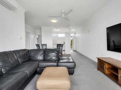23 / 186 Lake Street, Cairns North