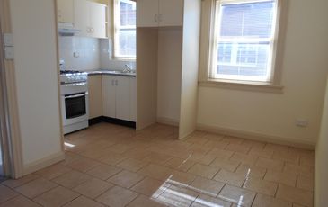 2 / 5 Addison Street, Kensington