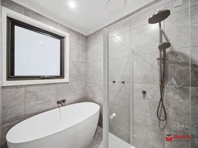 27 Brash Avenue, Wangaratta