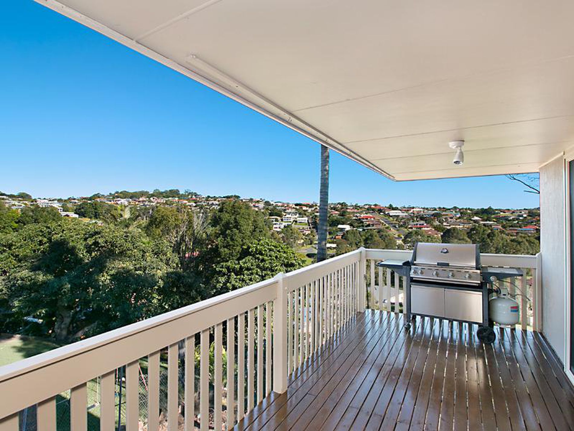 19 Curtawilla Street, Banora Point