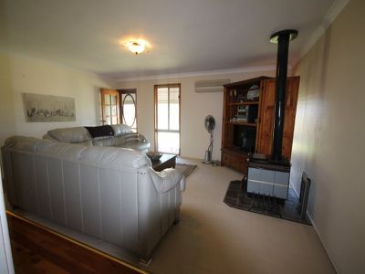 5199 Golden Highway, Merriwa