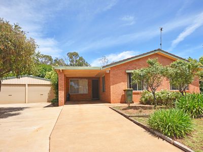 48 Chifley Drive, Dubbo