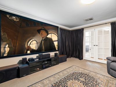 13 Sotheby Drive, Harrisdale
