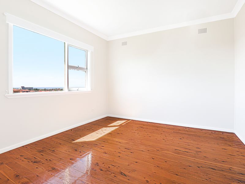11 Barina Avenue, Lake Heights